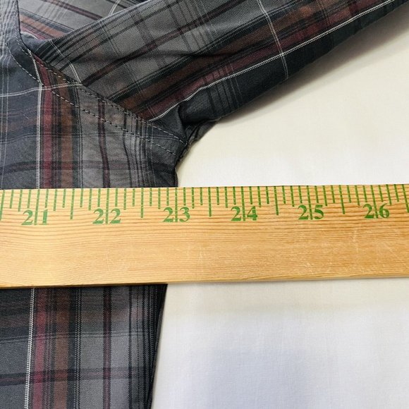 Kuhl Shirt Mens Medium Gray Plaid Flannel Long Sleeve Button Up Chest Pocket - Picture 3 of 14